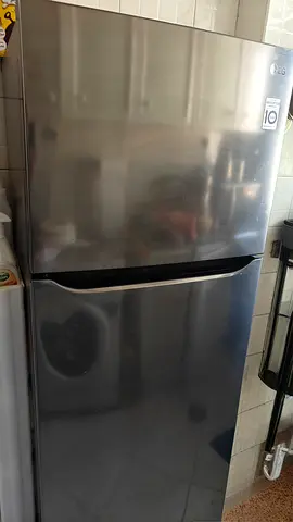 LG Refrigerator in Great Condition