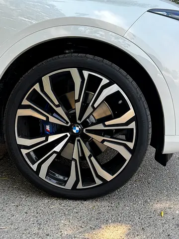 2026 BMW X7 — миниатюра 10
