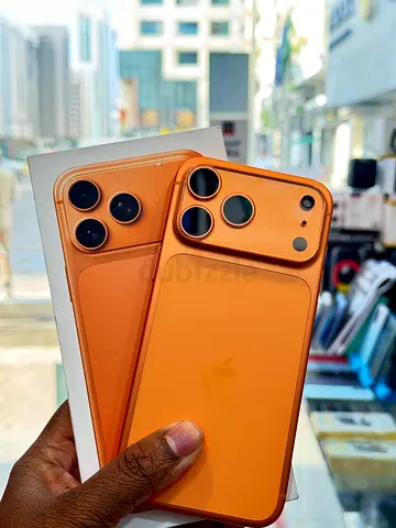 FOR SALE Apple iPhone 17 PRO MAX 256 GB Orange Color