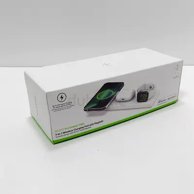 Belkin BOOST↑CHARGE PRO 3-in-1 Wireless Charging Pad