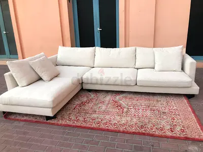 Looks great Condition Camerich Italian L Shape Sofa Beige