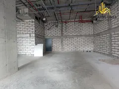 PRIME LOCATION -ROAD FACING - SUITABLE FOR YOUR BRAND