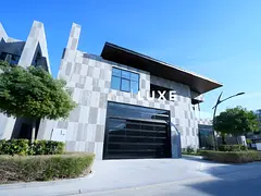 Elegant Residence l Modern Unit l Luxury Address