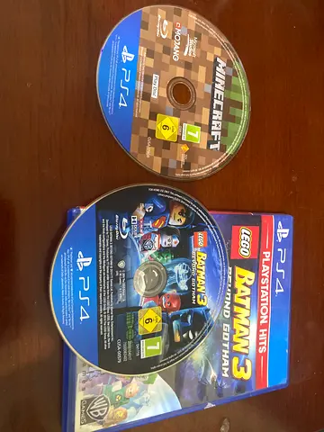 Ps4 Minecraft and Batman 3