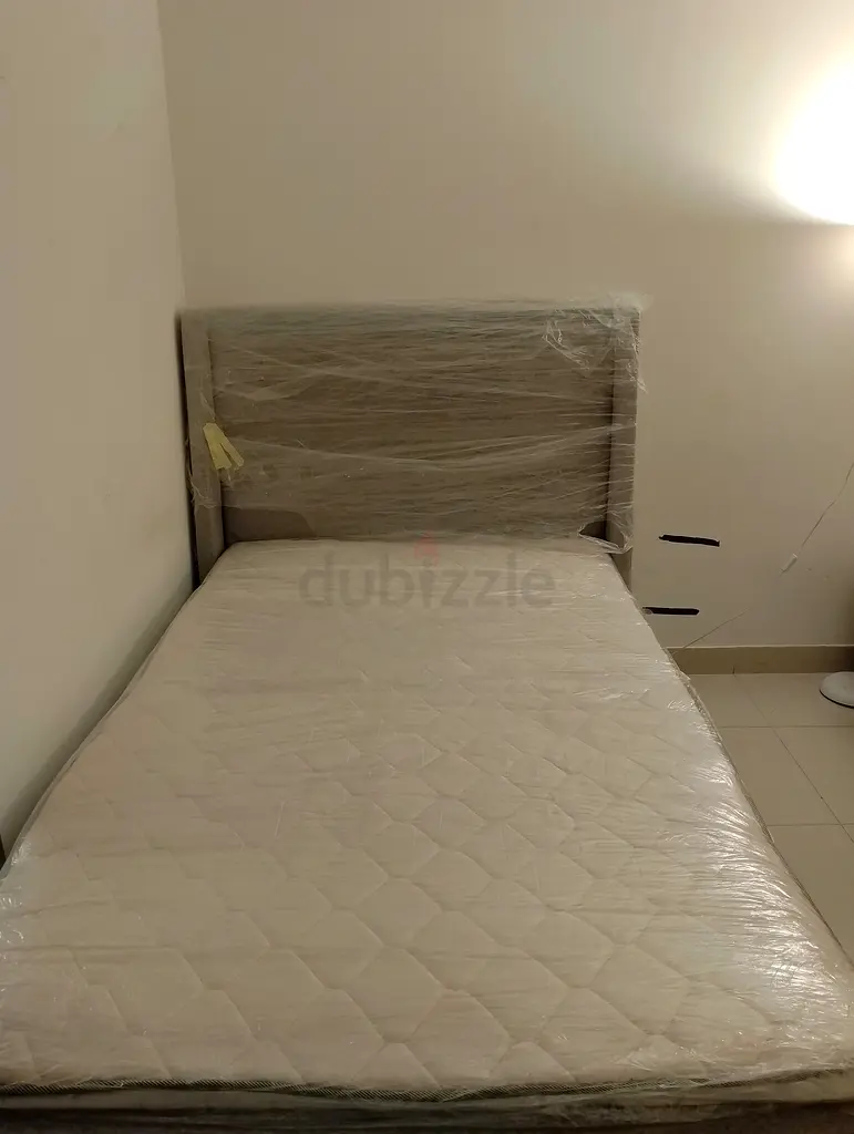 Executive bedspace available in al khail height