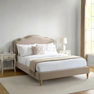Queen Size Luxurious Design Bedframe Fully Customizable