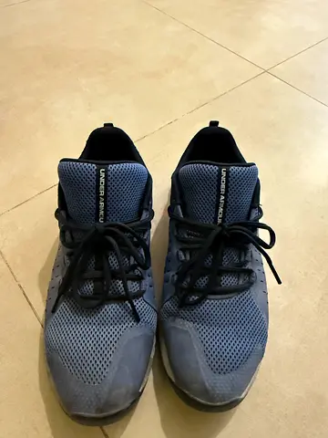 Under Armour Sports Shoes – Great Condition