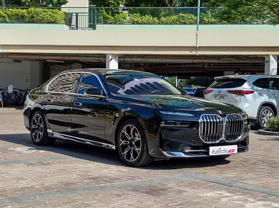 AED 5440/month | 2024 BMW 7-Series 735i | GCC Specs | Ref#418576