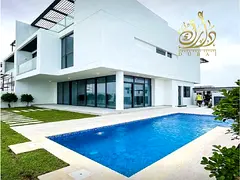 " PRIVATE BEACH l READY TO MOVE NOW l MORTGAGE AVAILABLE "