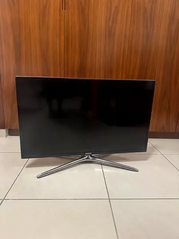 Samsung 32-inch Smart LED TV