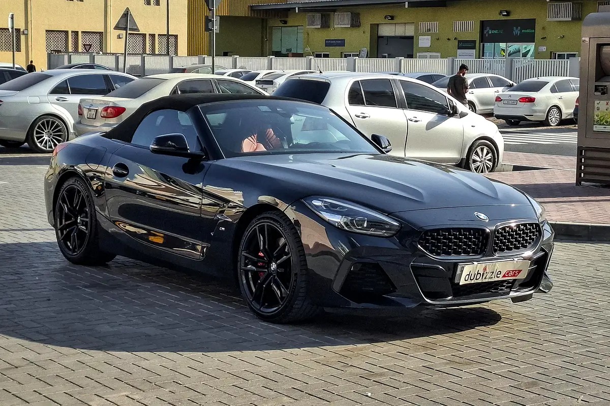 BMW Z4 2022 — photo 1 of 17