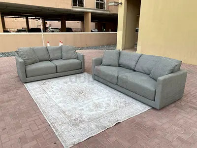 Perfect Condition CrateBarrel Sofa living room