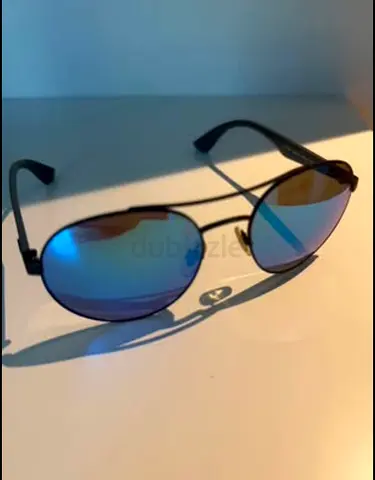 Original Ray-Ban Sunglasses – With Case