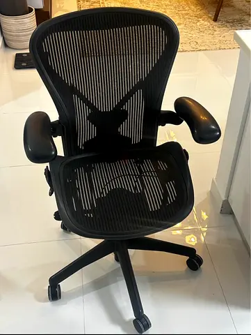 Herman Miller Aeron Chair Size B Fully Loaded Posture Fit