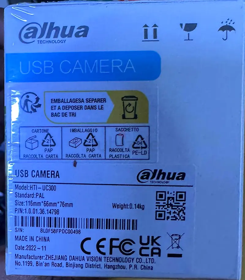 Web camera438466376662394882