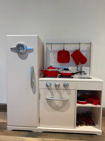 Pottery Barn Toy Kitchen