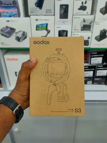 Godox S3 Speedlite Bracket BRAND NEW