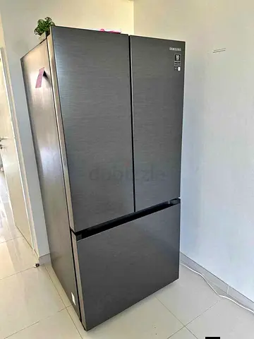 Samsung Latest model fridge bottom freezer