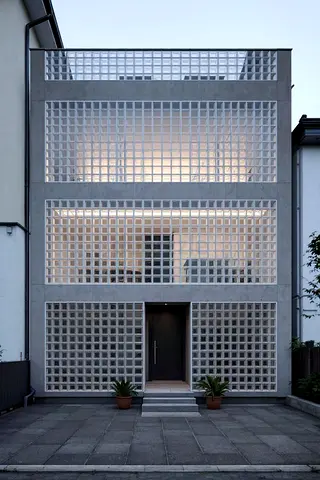 GLASS BLOCK COMPANY IN UAE