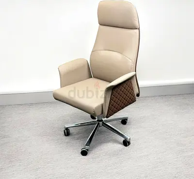 Executive leather revolving chair