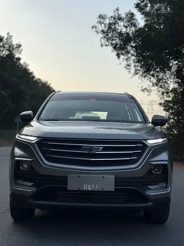 2022 Chevrolet CAPTIVA 照片 2