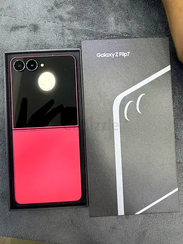 Samsung Galaxy Z Flip 7 256Gb Little Used