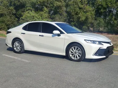 Toyota Camry model 2024 V/4