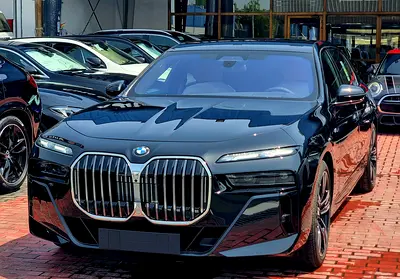 BMW 740i M Sport Warranty  Service 2026 GCC