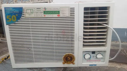 Geepas Window Air Conditioner for Sale
