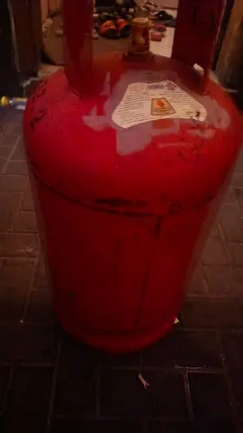 Used Red Gas Cylinder for Sale