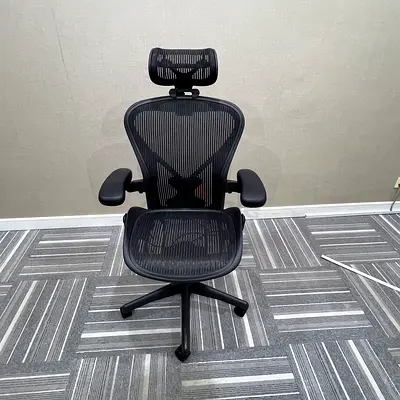 Herman miller Aeron size B fully loaded with headrest
