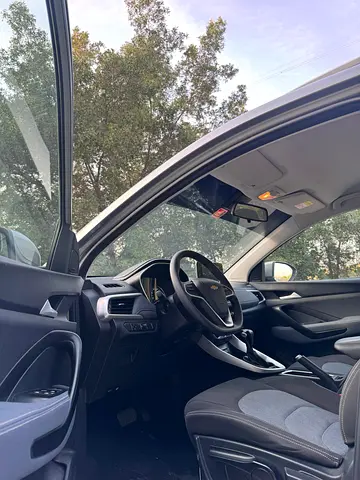 2022 Chevrolet CAPTIVA 照片 11