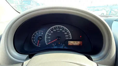 2019 Nissan SUNNY 缩略图 3