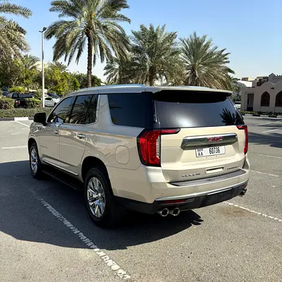 صورة 4 لـ 2021 GMC YUKON