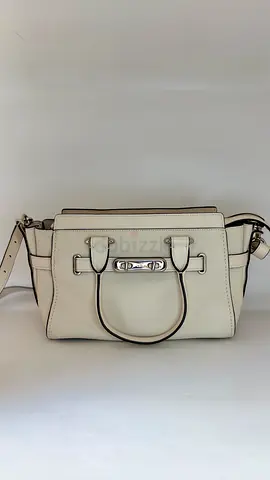 Coach Swagger 27 Satchel Leather Bag