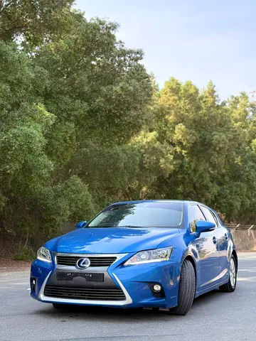 صورة مصغرة 2 لـ 2017 Lexus CT-SERIES