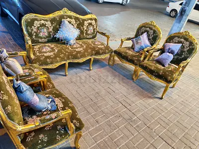 Sofa set