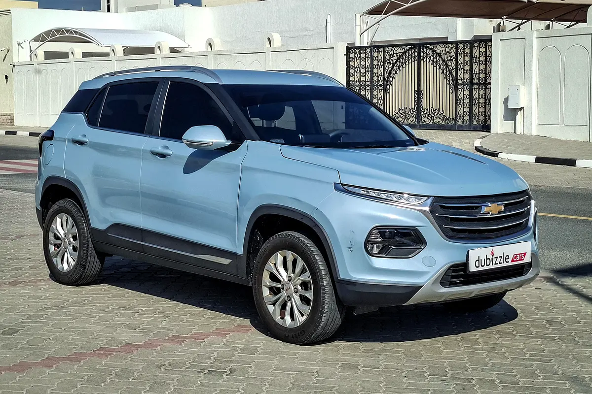 Chevrolet Groove 2022 — photo 1 of 14