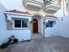 Nice Four Bedroom Villa With Shared Facilities In Safa2