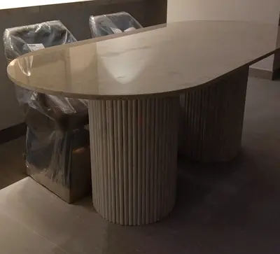 Elligent Oatman beige dining table