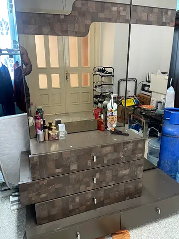 Stylish Wardrobe with Mirror and Drawers