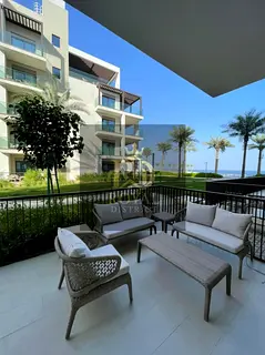 SUPER DISTRESS PRICE | GROUND FLOOR WITH HUGE TERRACE | FULL PARK VIEW &amp;SEE | GOOD DAILY INVESTM