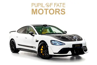 2025 Xiaomi SU7 Ultra - Brand New - Pearl White