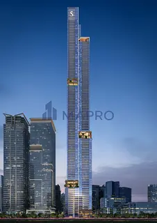 Glamorous 3BR Living, Expansive Canal Views