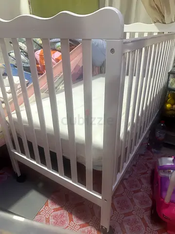 Bay Wooden Crib