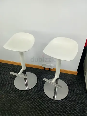 Stylish White Bar Stools with Adjustable Height