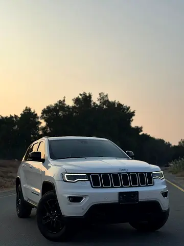 2017
Jeep Grand Cheroke Limited - cc 6 cylinders
GCC Specs