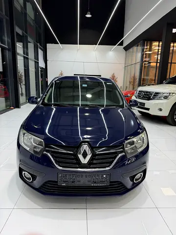 Renault symbol Mid option