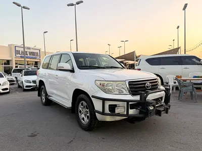 تويوتا لاند كروزر ديزل 2014