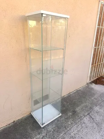 Stylish Glass Display Cabinet